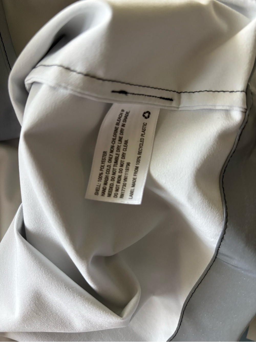 TARGET x HUNTER sz S Reflective Rain Jacket Zip Up Hooded w/ Pouch - Picture 10 of 13